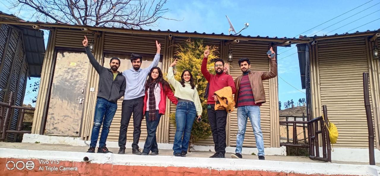 Bamboo Junction Resort - Kanatal, Valley & Mountain View Dhanaulti Exteriör bild
