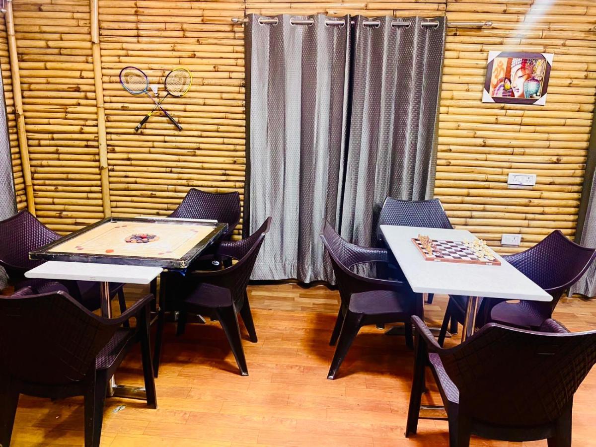 Bamboo Junction Resort - Kanatal, Valley & Mountain View Dhanaulti Exteriör bild